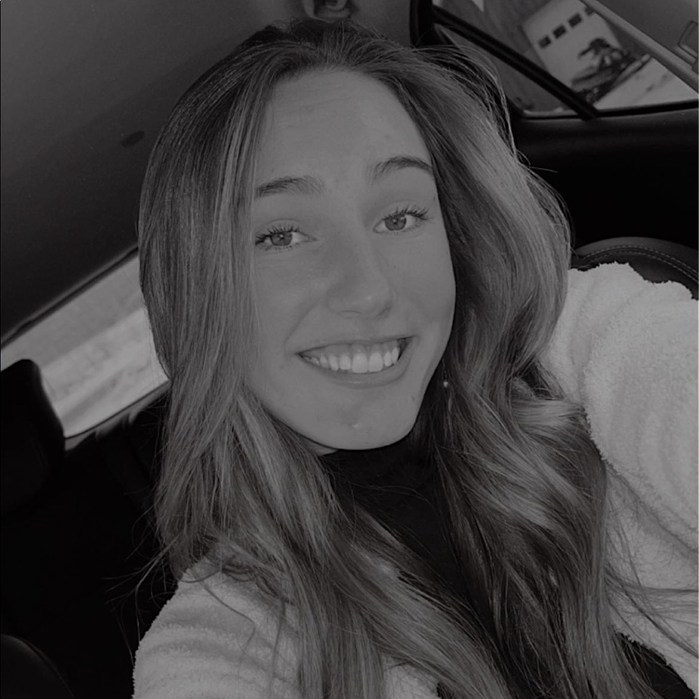 Meet your Posher, Raegan